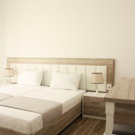 Alexandra'S Apartments Sarandë 외부 사진