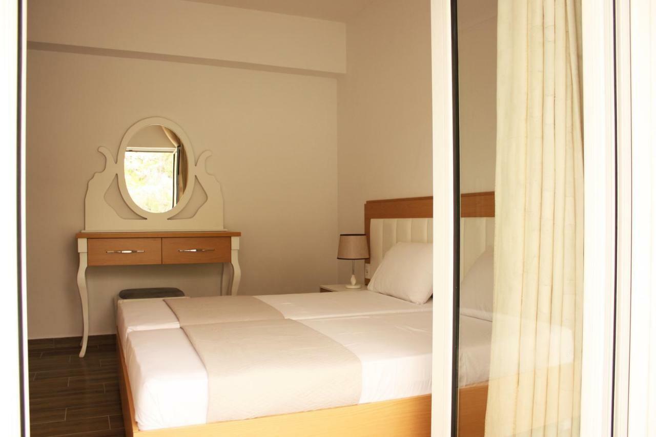 Alexandra'S Apartments Sarandë 외부 사진