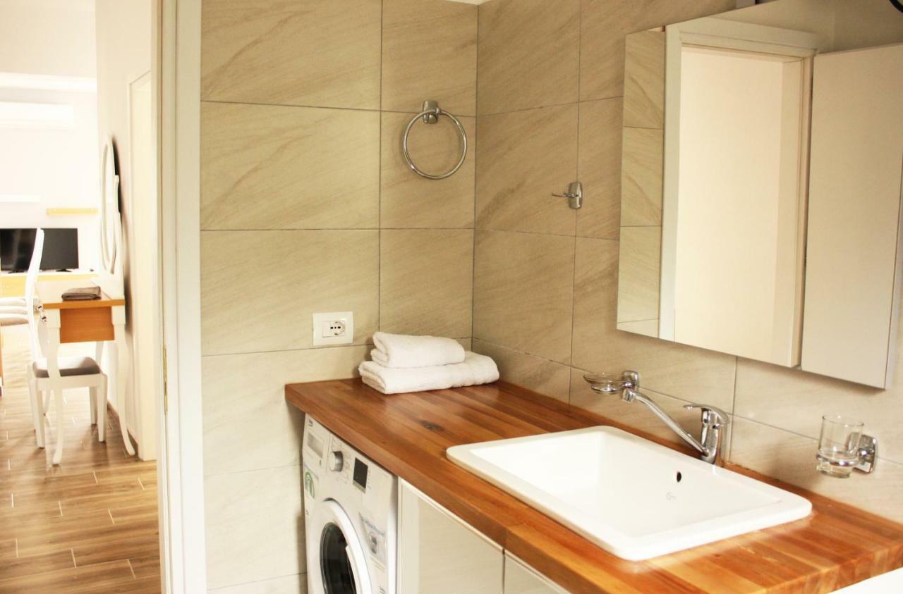 Alexandra'S Apartments Sarandë 외부 사진