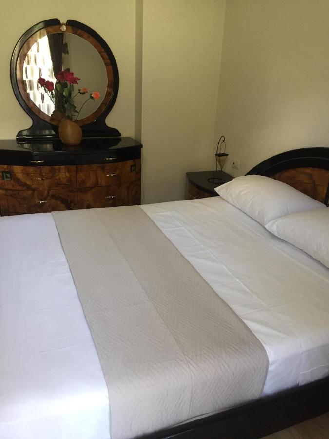 Alexandra'S Apartments Sarandë 외부 사진